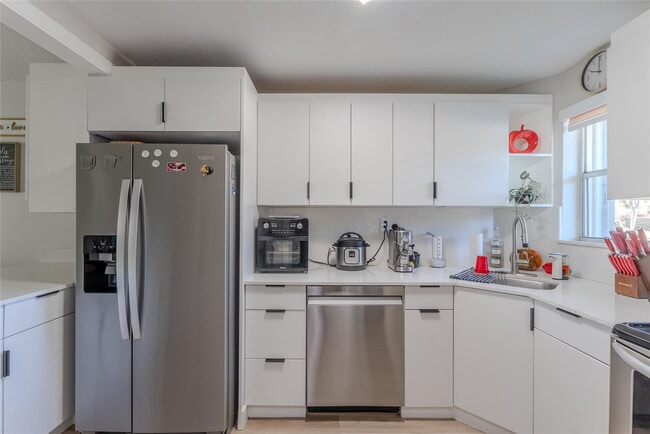 Building Photo - 8900 Washington St