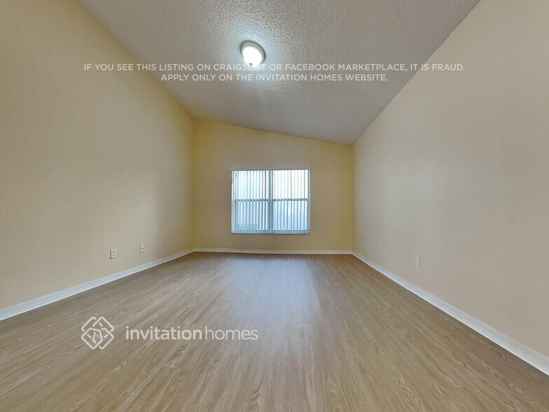 Building Photo - 18206 SW 4th St