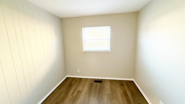 Building Photo - 9148 Rochelle Dr