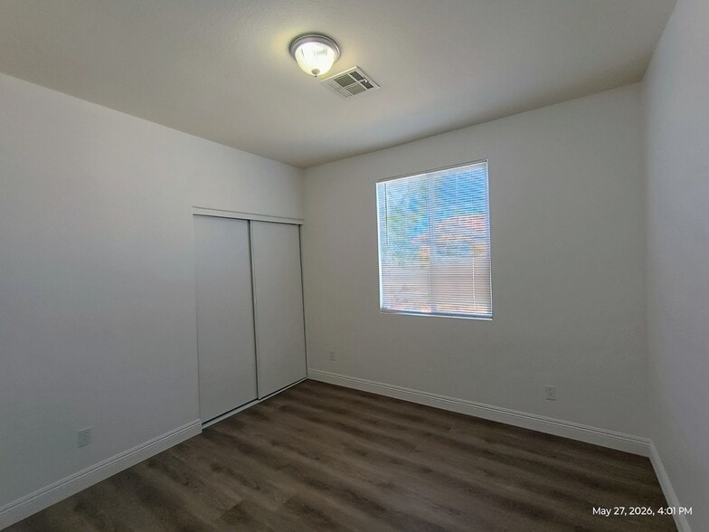 Building Photo - 4432 Mount Penteli Ave