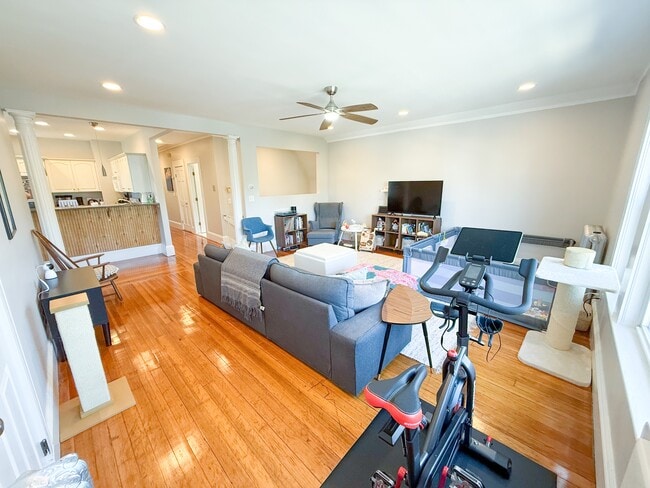 Building Photo - 410 S Huntington Ave