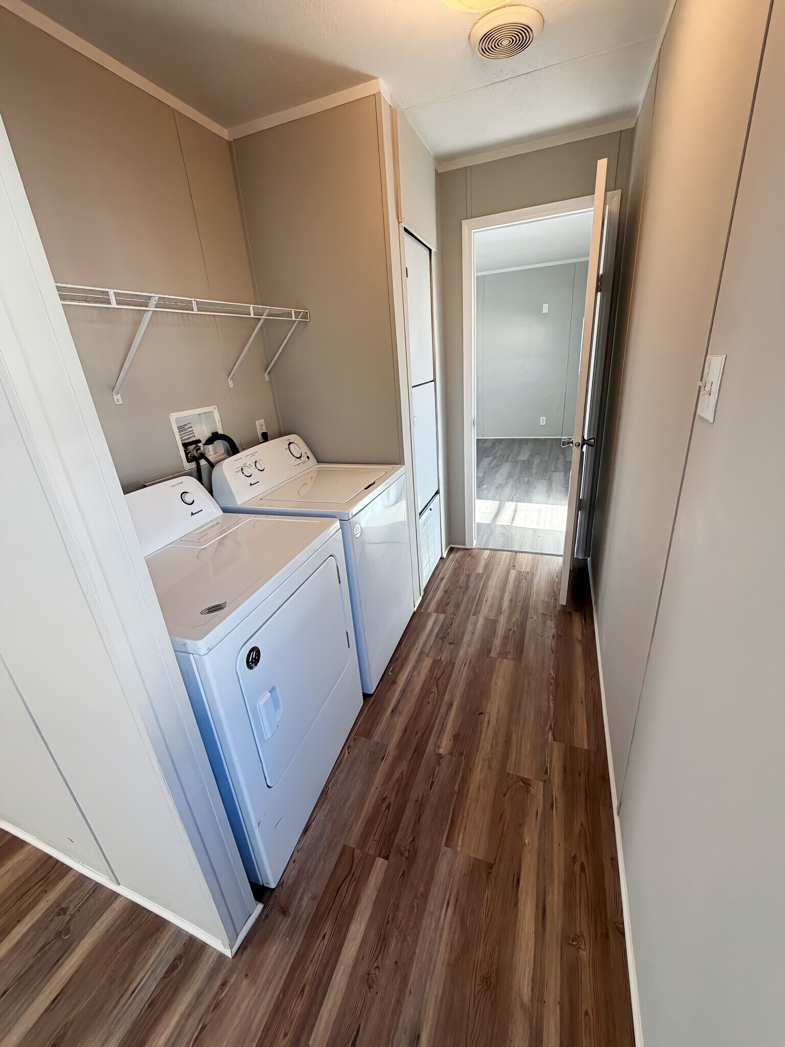 Building Photo - 110 N Michigan St