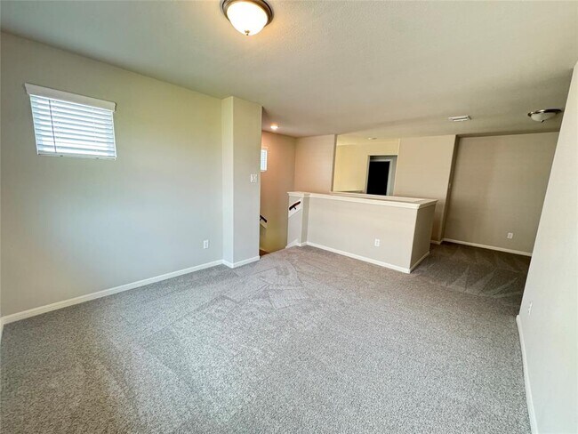 Building Photo - 27231 Blue Pool Dr