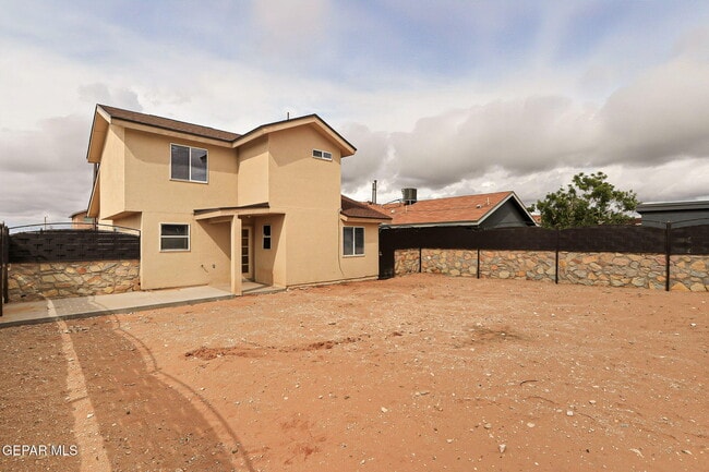 Building Photo - 14328 Patriot Point Dr