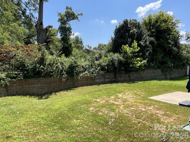 Building Photo - 4320 Bowline Dr