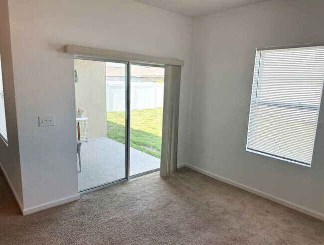 Building Photo - 896 Orchid Grove Blvd