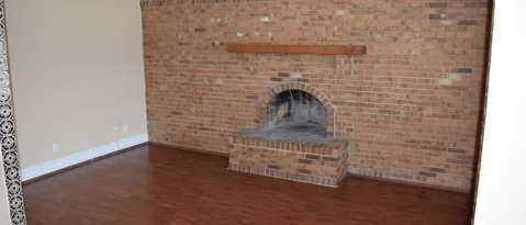 Building Photo - 2753 Foxdale Dr