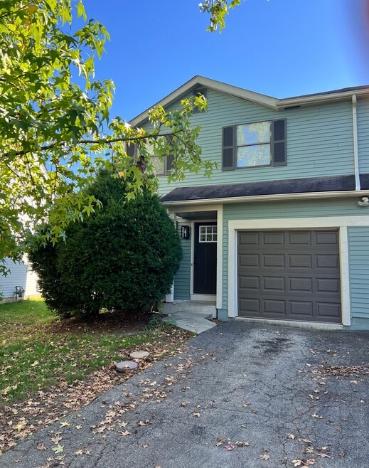 Building Photo - 3909 Heatherglen Dr