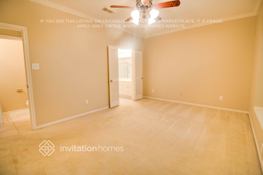 Building Photo - 7822 Heather Heights Way