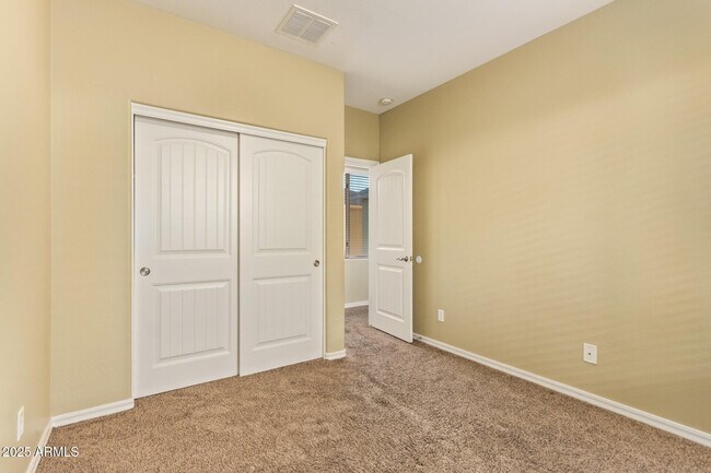 Building Photo - 15170 N 145th Ln