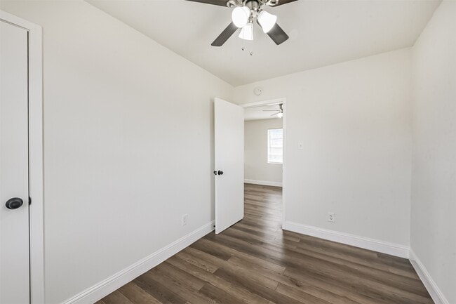 Building Photo - 102 Avenue D