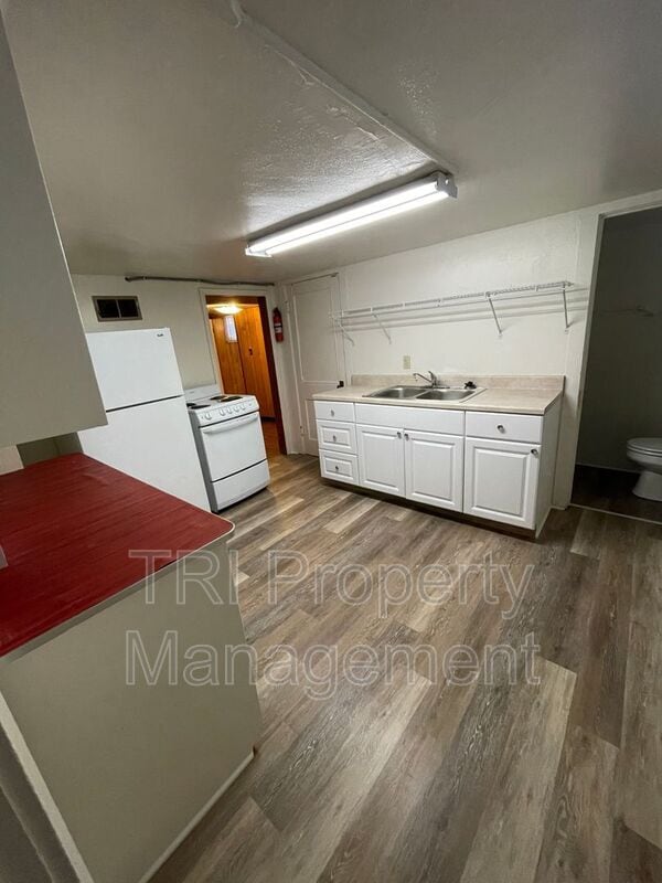 Building Photo - 1938 8th Ave