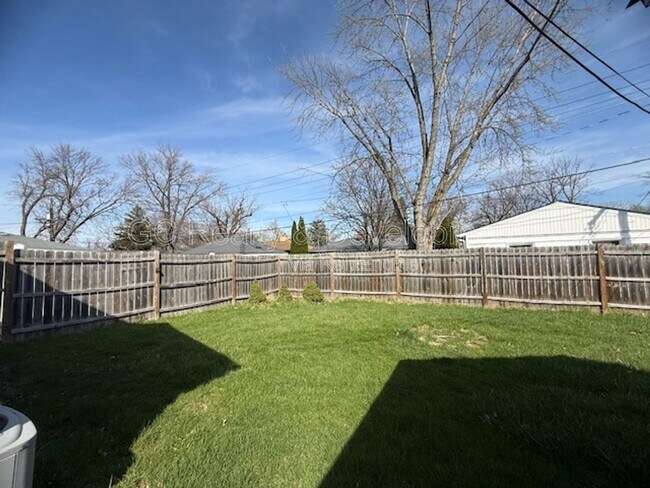 Building Photo - 1202 Cleveland St