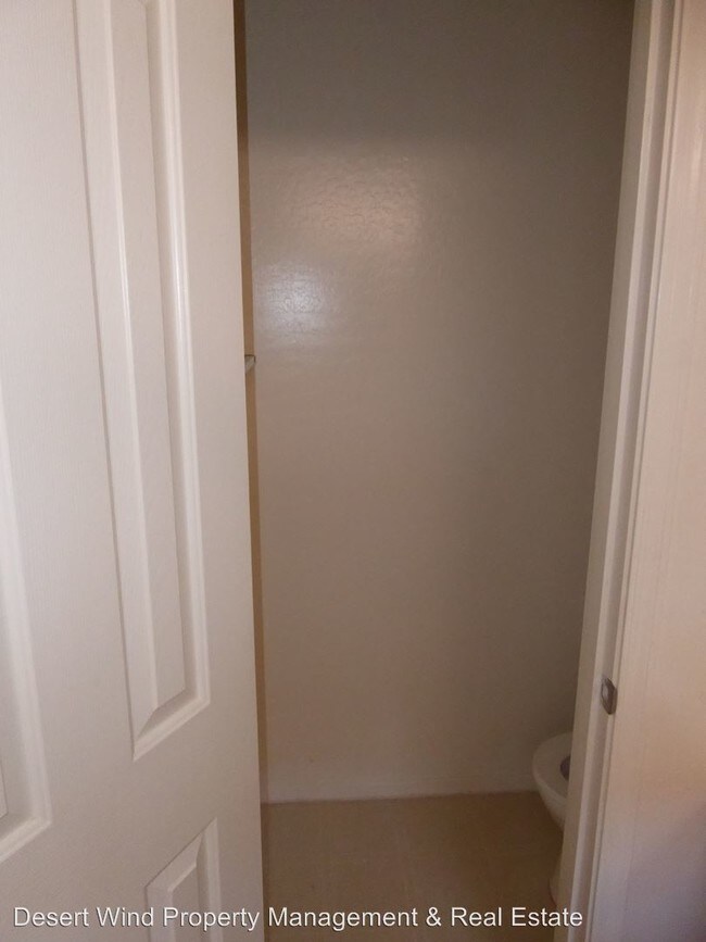 Building Photo - 3470 E Riopelle Ave