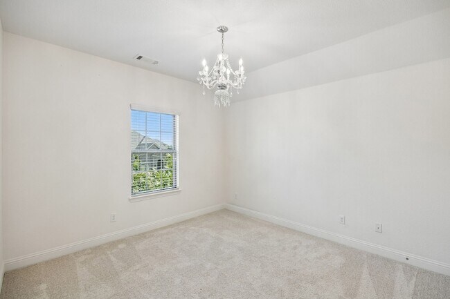Building Photo - 15920 Gladewater Terrace