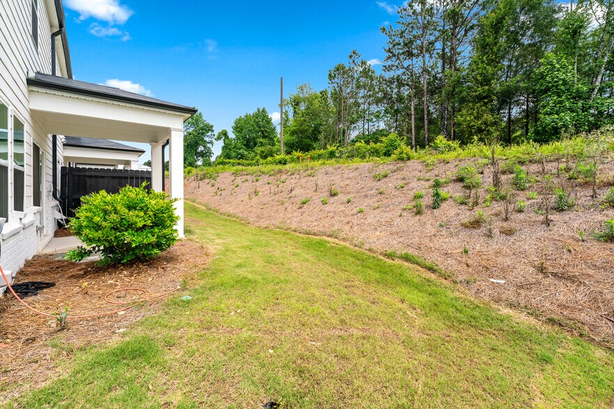 Building Photo - 1544 Purple Cone Flower Ave