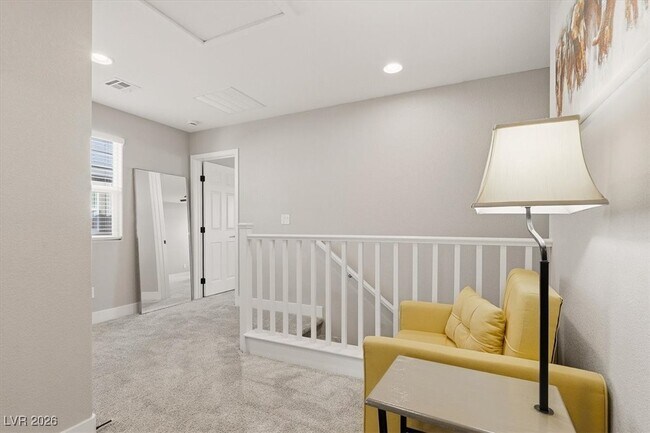 Building Photo - 4536 Anspach St