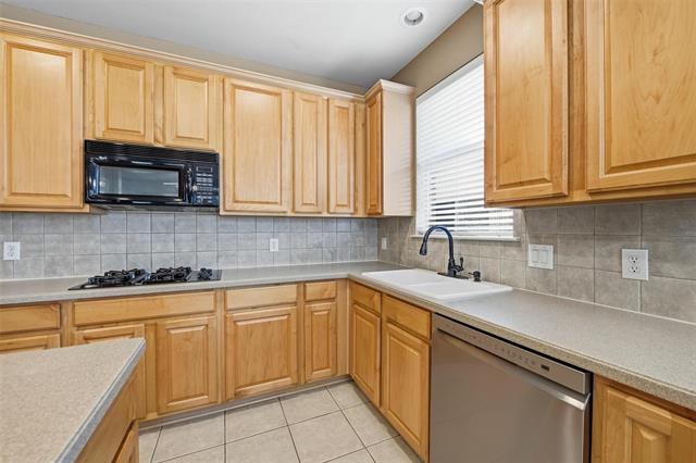 Building Photo - 2505 Mallard Ct