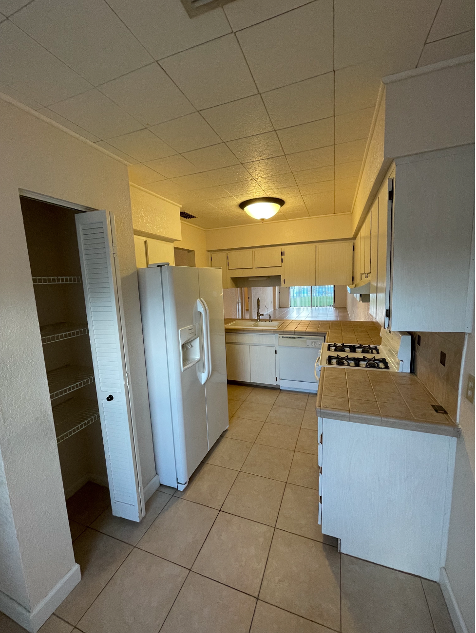 Building Photo - 2205 Knights Rd