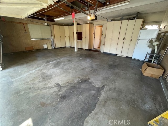 Building Photo - 10524 Casanes Ave