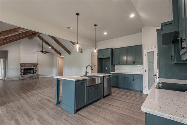 Building Photo - 10008 Vly Oak Ct