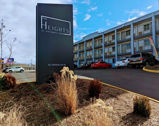 Front Entrance - The Heights at Gateway Park