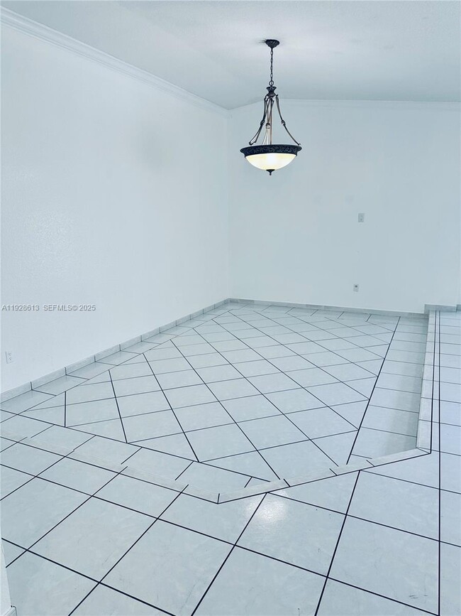 Building Photo - 12500 SW 251st Terrace