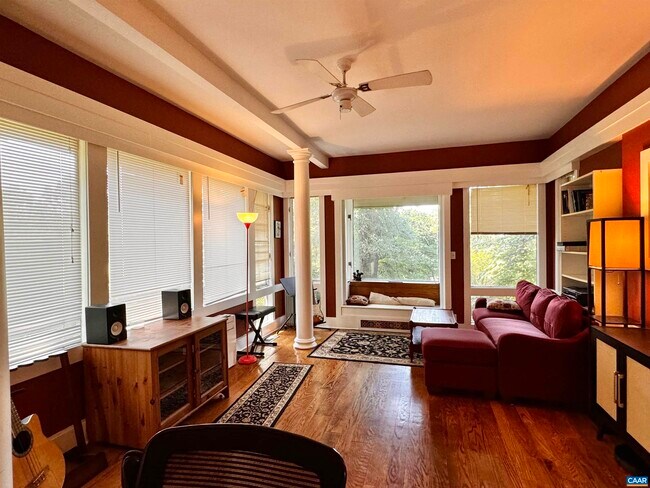 Building Photo - 29 University Cir