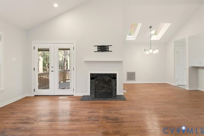 Building Photo - 5600 Woods Walk Rd