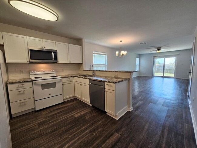 Building Photo - 16721 Hamilton Point Cir