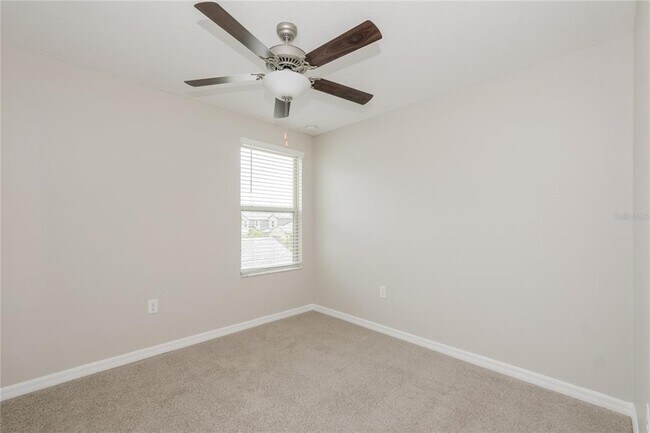 Building Photo - 5227 White Chicory Dr