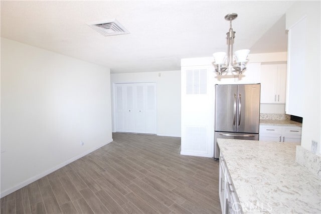 Building Photo - 57801 San Tropeze Dr