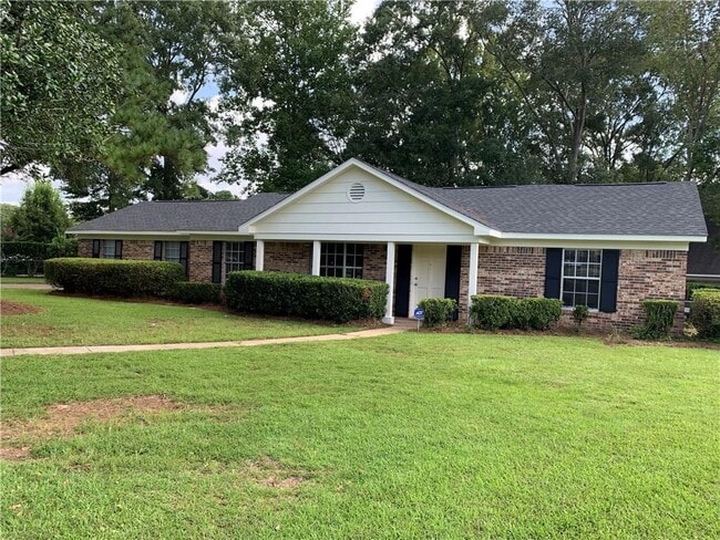 Primary Photo - 2329 Genoa Dr