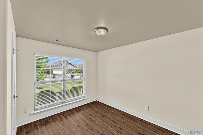 Building Photo - 130 Tybee Dr