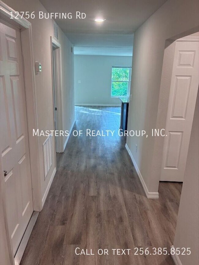 Building Photo - 12756 Buffing Rd