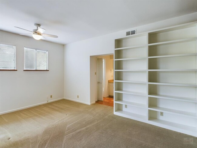 Building Photo - 1735 Spyglass Dr