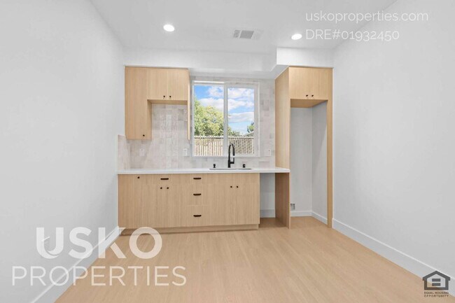 Building Photo - Brand New Construction Unit for Rent - 1 B...