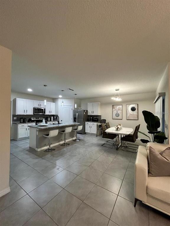 Building Photo - 567 Boardwalk Ave