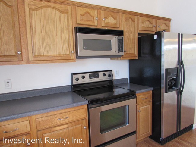 Building Photo - 3 br, 2 bath House - 101 Valley Way Dr.