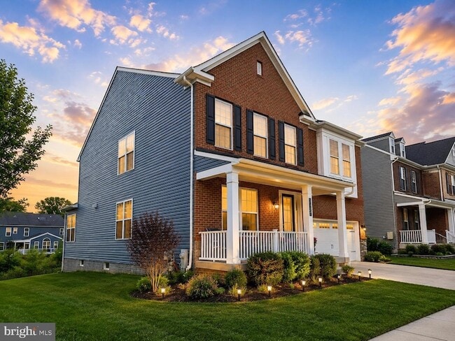 Building Photo - 3332 Burton Dr