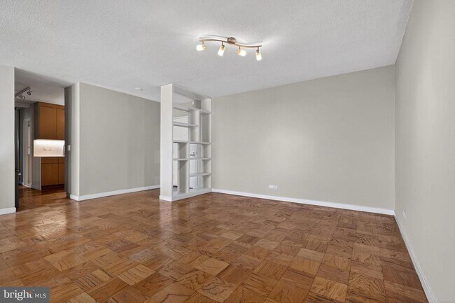 Building Photo - 429 N St SW