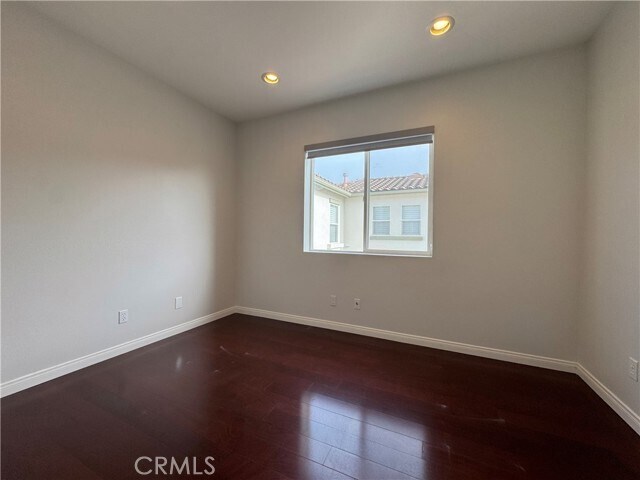 Building Photo - 39 Eaglecreek