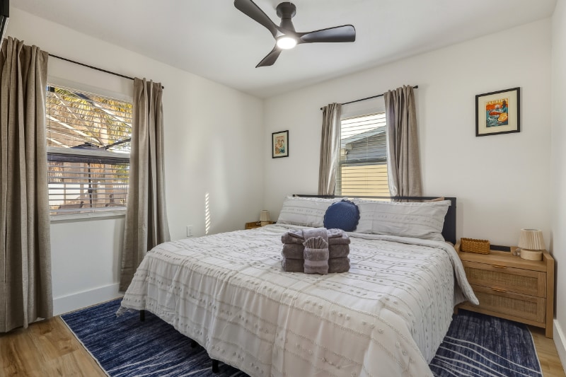 Building Photo - 463 85th Ave