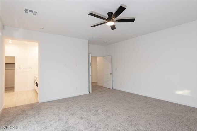 Building Photo - 494 Francesca Crst St