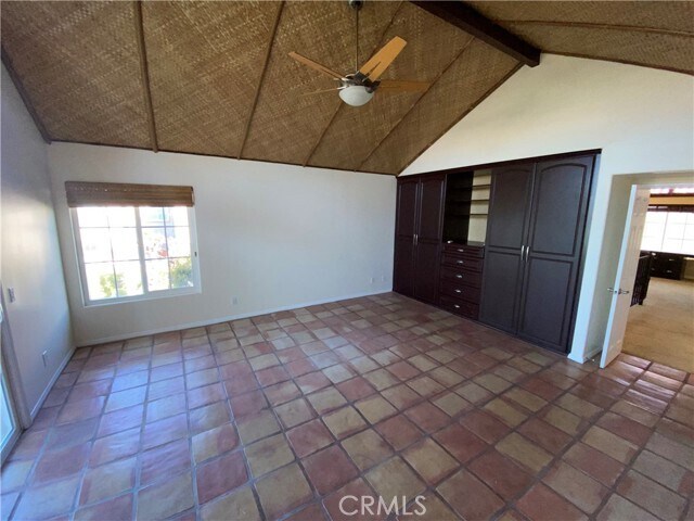 Building Photo - 6031 Shadowbrook Cir