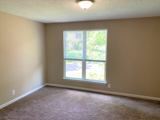 Bedroom 1 - 137 Colemont Dr