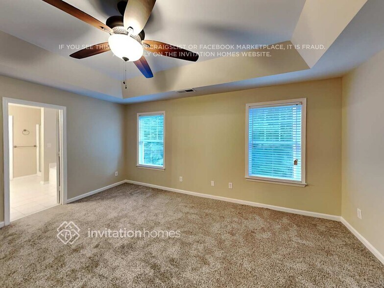 Building Photo - 4400 Savannah Dr