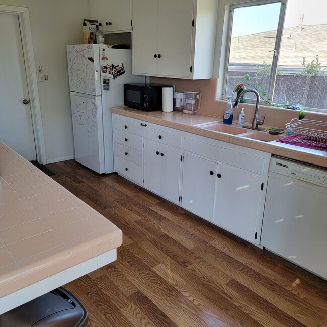 Building Photo - AUGUST 2026 SDSU AREA HOME - 4 bedrooms / 3 bath - With Big yard on Canyon!