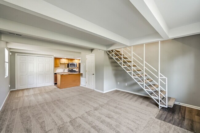 Building Photo - 1407 Missouri Ave