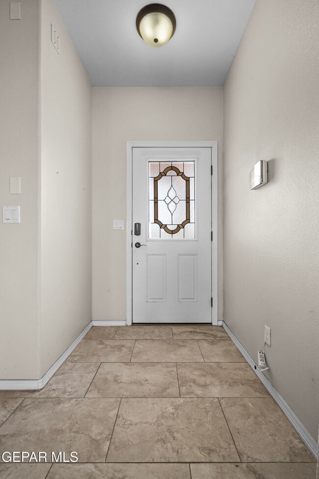 Building Photo - 12148 Cherry Wood Ln